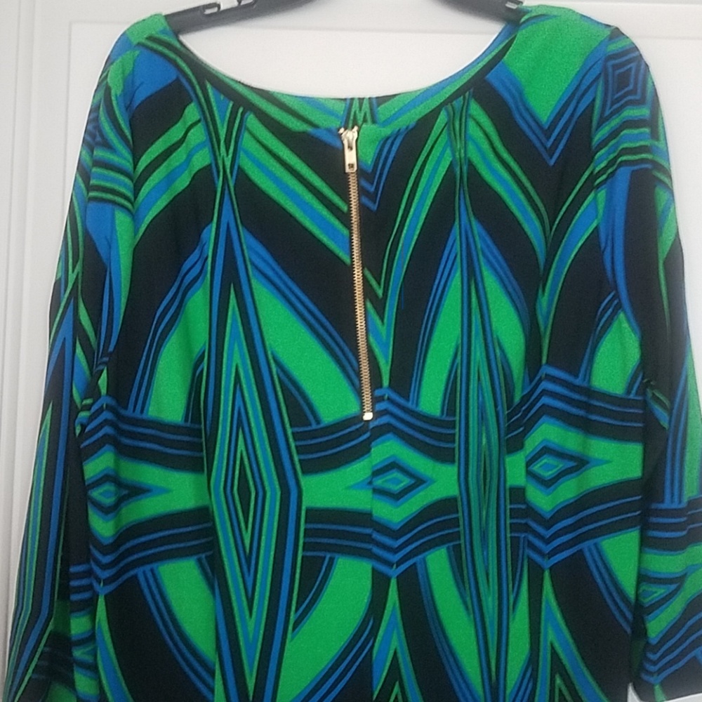 Dress - Picture 4 of 7